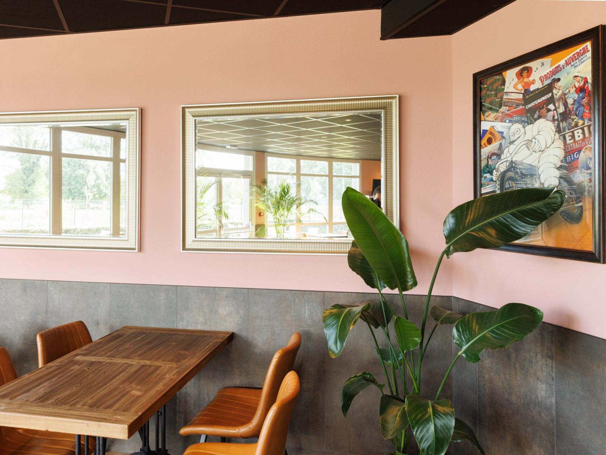 B&B Hotel Clermont-Ferrand Nord Riom Eksteriør bilde